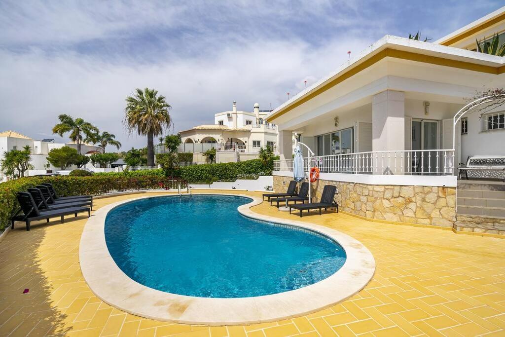 Villa Marina - Pool & Sea View อัลบูเฟรา ภายนอก รูปภาพ